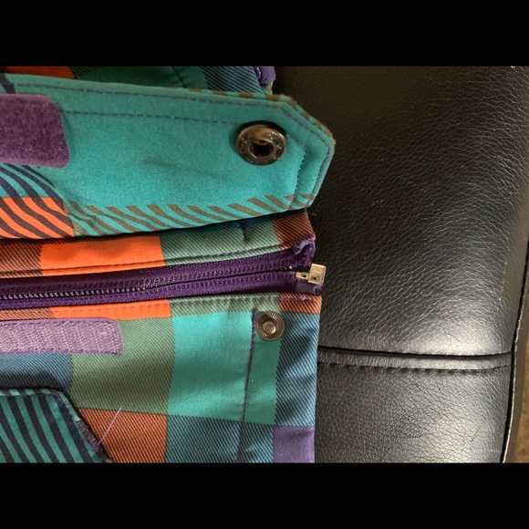 Neff snowboarding jacket - Picture 7 of 7